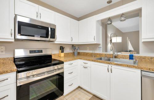 Getaway with Heated Pool and fence by Siesta Key Beach - Foto 19