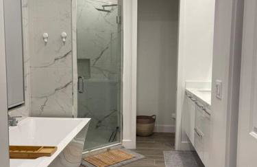 Beach House with Rooftop Jacuzzi - Foto 37