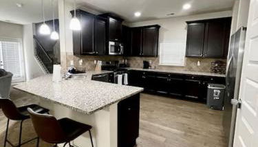 Spacious Home, Patio, Yard, WiFi, Near Speedway - Foto 3