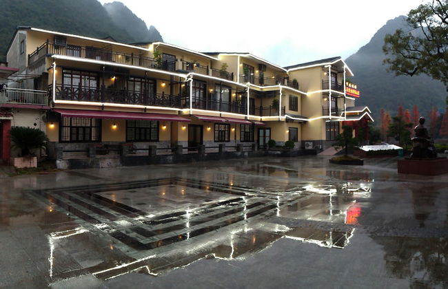 FangLian Lake Holiday Resort - Photo 40