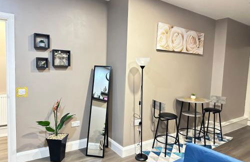 2 Bed Apartment - Sleeps 4 - Wifi - Parking - Foto 17