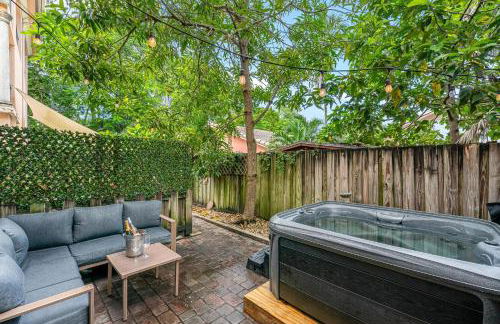 Salty Fox 5BD Oasis w Spa, Beach & Downtown - Foto 2