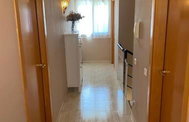 Adosado Familiar en Tamarit, Tarragona, España - Foto 41