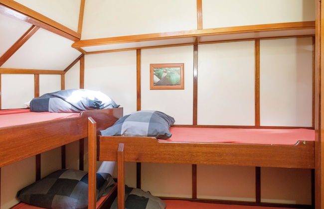 Boat in Leiden Near City Center & Museums - Foto 9