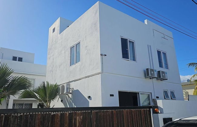 Rooftop Garden Jacuzzi Luxury Villa - Photo 37