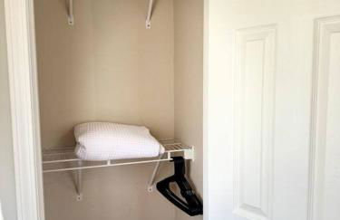 Cottage on Lake James Resort Amenities Included - Photo 14