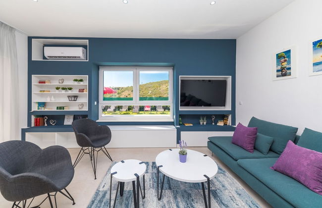 Scenic Elegant Trogir Villa With Pool - Foto 26