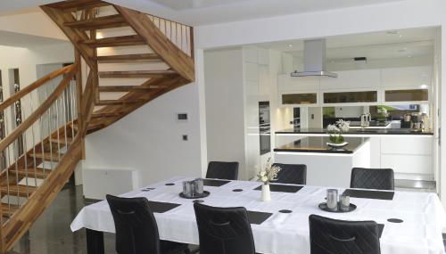 5 STERNE LUXUS VILLA KLIMATISIERT DACHTERRASSE MIT ATEMBERAUBENDER AUSSICHT ooooo - Foto 3