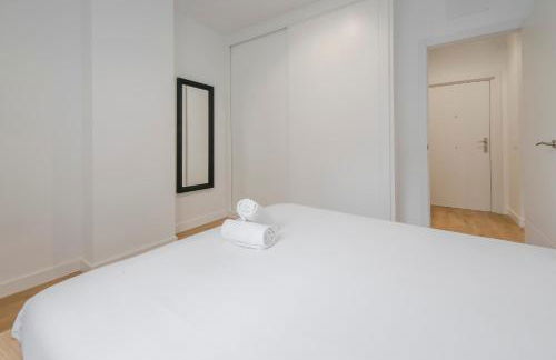 Retiro con parking para 4, vive la Latina - Photo 18