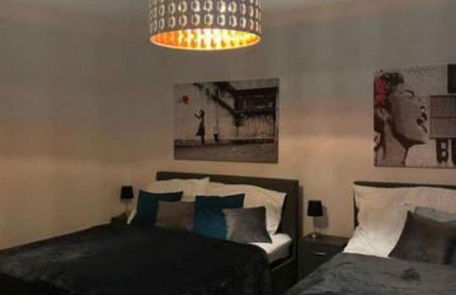 Designer Apartment - 5 min to Center - Foto 10