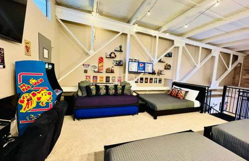 Radical 80's Getaway! A Blast From The Past! - Foto 38