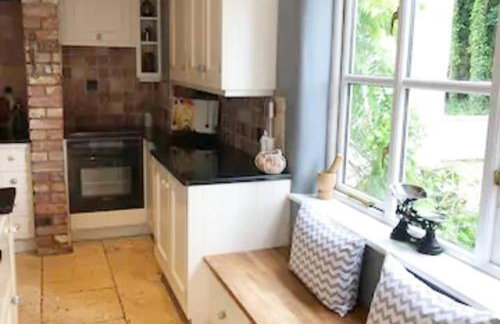 5-Bed Home - Sleeps 12 Pool Garden & Play Area - Foto 19