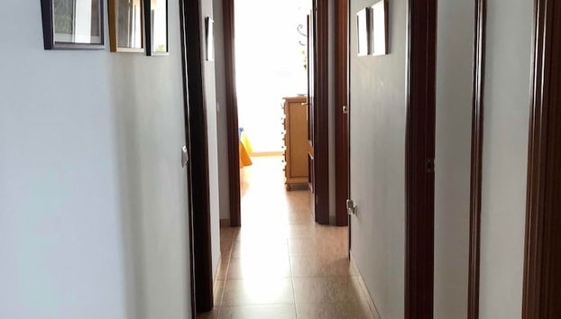 Entrada (vista interior)