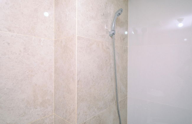 Good Deal And Homey Studio At Transpark Cibubur Apartment Near Mall - Foto 15