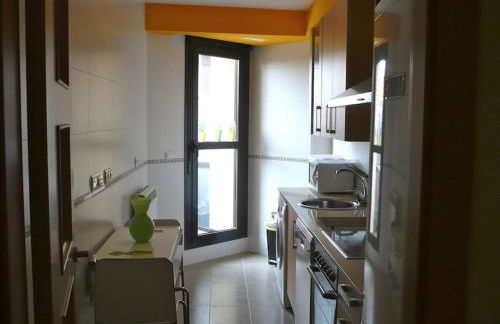 Atico, Piscina, AC, WI-FI y Parking Gratis, Gran Terraza, VUT 47-79 - Foto 16