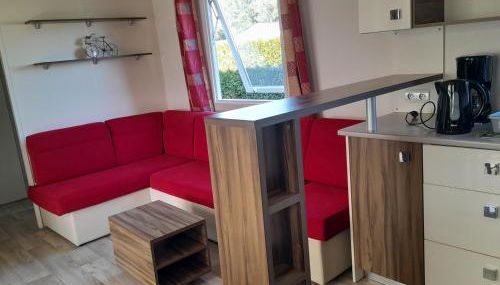 Mobil home camping les Charmettes 4 étoiles les MATHES en Charente Maritime prés du ZOO de la Palmyre 8 personnes tout confort 3 chambres 2salles de bains 2 WC Lave linge lave vaisselle Climatisation bien situé - Foto 3