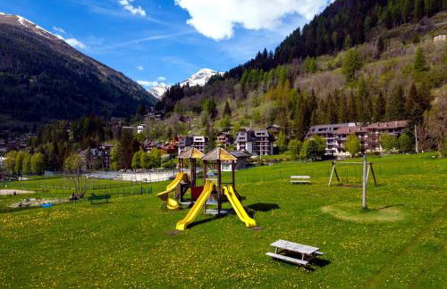 Luxury Tricolare con 6 posti letto e Giardino Privato-Garage & WIFI - Photo 22