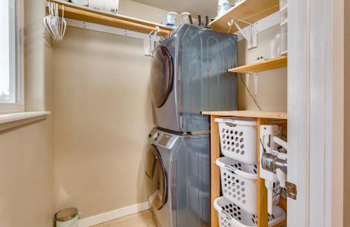 Stunning Alaskan Getaway with River and Mtn Views - Foto 29