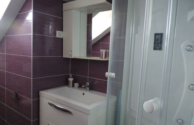 Luxurious 2-bed Appartment in Mandre With Pool - Foto 19