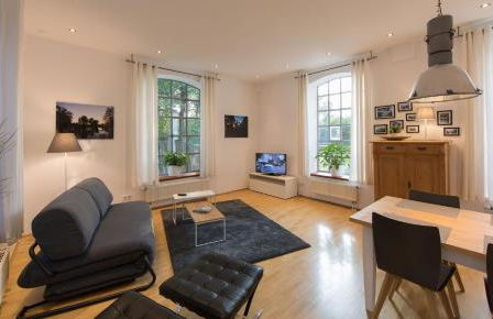 LokoMotel-Wohnung, Luxus Ferienwohnung im Lokschuppen - Foto 21