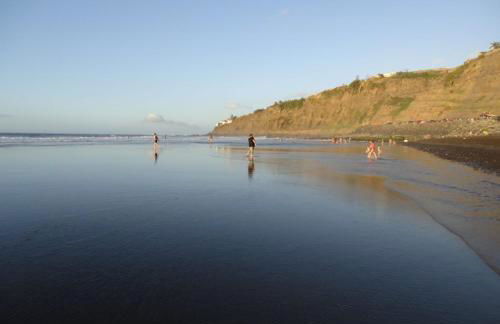 Villa in protected space in front of the sea - Foto 37