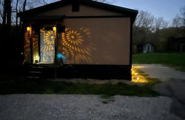 Country Cottage Love Nest Lake Cumberland KING BED - Foto 26