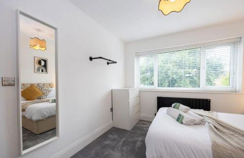 The Wilmslow House Free Parking - Close to Airport - Foto 18