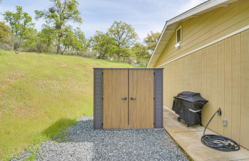 Coulterville Home with Gazebo Near Lakes and Hiking! - Foto 24