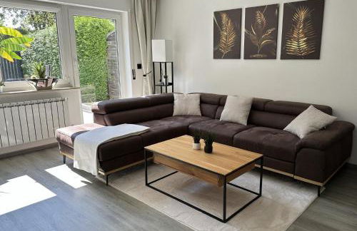 Nollywood-Apartment - Foto 1