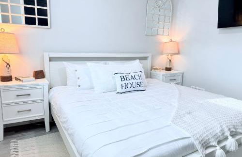 The C House - Photo 27