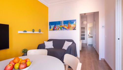 Sunny Apt Barcelona 22 - Foto 2
