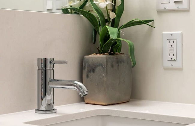 Prime Location Views Free Parking Banff Pass - Photo 20