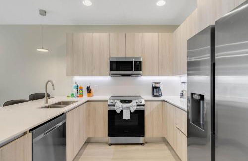 3 bedrooms pool home Hidden Forest - Photo 3