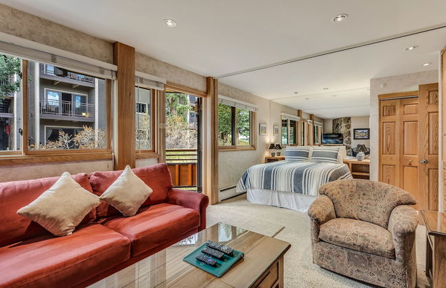 Laurelwood Condominiums - Foto 33