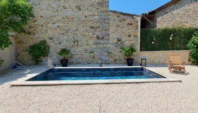 Mazet en provence pour 4, piscine chauffée privée, jardin clos privé, barbecue, chiens admis - Foto 4