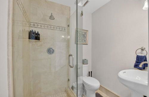 Family-Friendly Boca Gem! 4BR 3BA with Pool & Sauna - Foto 35