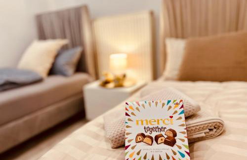 Elysian Apartment - 2 Parkplätze - 1min Bus & Bahn - St-Elisabeth Krankenhaus - Lindenthaler Tierpark - Neu Renoviert & Perfekte Lage - Photo 3