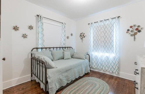 Stylish 3br Cozy Home 10min Drive from ND! - Foto 20