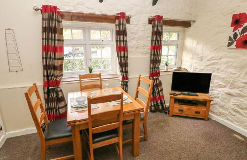 Corner Cottage - Photo 6