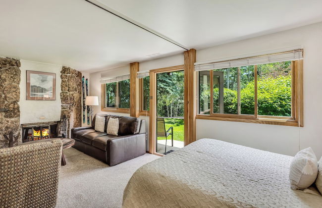 Laurelwood Condominiums - Foto 73