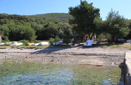 Apartments by the sea Cove Merascica, Cres - 8071 - Foto 1