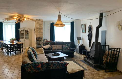 Maison au coeur du village de la Salvetat sur Agout - Foto 6