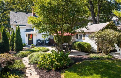 Charming Geneva Cottage Walk 4 Blks to Downtown - Foto 44