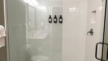 1 Bedroom Luxury Apartment - Photo 5