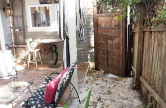 The Dollhouse - 3 Bed, 2 Bath, Walk to Downtown - Foto 35