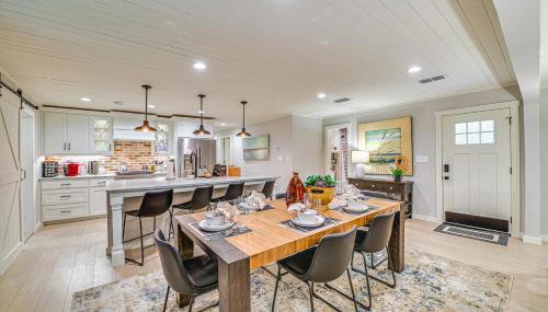 Hot Tub! Family Haven 3 Mi to Lake Ray Roberts - Foto 4