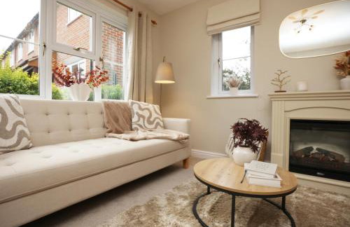 Orchard Place By N And N Stays, Perfect for corporate, contractor teams and families visiting the area, 3 Bed House with Private Parking, Semington Near Bath - Foto 55