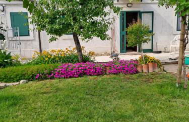 a casa di nonna Tarsilla-entire apartment,5 guests - Foto 1