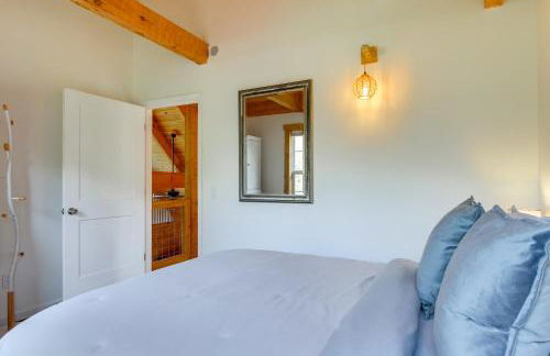 Hike and Unwind, Peaceful Wooded Retreat in Newport - Foto 18