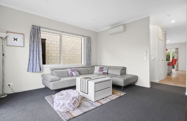 Modern 3BR Family House - Yard & Big TV - Foto 22